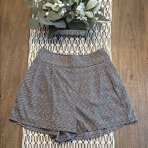 American Eagle Outfitters Black and White High Waist Shorts